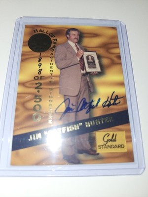 1994 Signature Rookies Gold Standard Hall of Fame Autographs Catfish Hunter (AU)