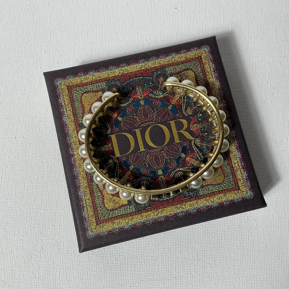 Brazalete Dior oro y perlas Foto 3 de 4