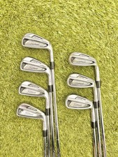 Titleist AP2 714 Iron Set / 4-PW / Stiff Flex