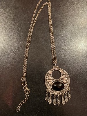 Rare beautiful locket pendant with its antique French chain