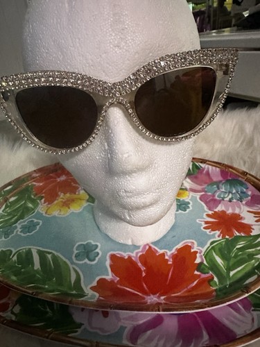 Bling Shimmer Sparkle Rhinestone Sassy Diva Women’s Sunglasses