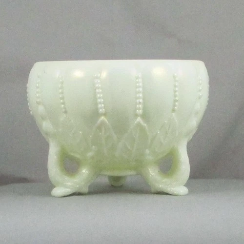 EAPG SIGNED NORTHWOOD LEAF & BEADS PEARLIZED CUSTARD CARNIVAL GLASS ROSE BOWL