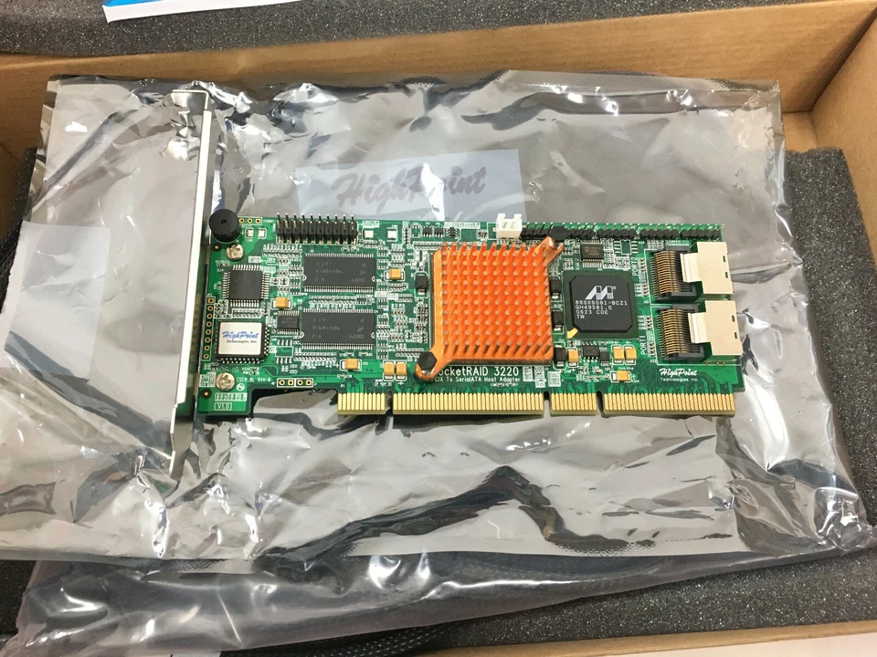 HighPoint RocketRAID 3220 - Image 3 of 4