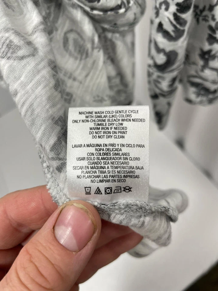 Laura Scott Woman's Top 1X Black Floral Paisley Embroidered Boho Long Sleeve Foto 4 de 4