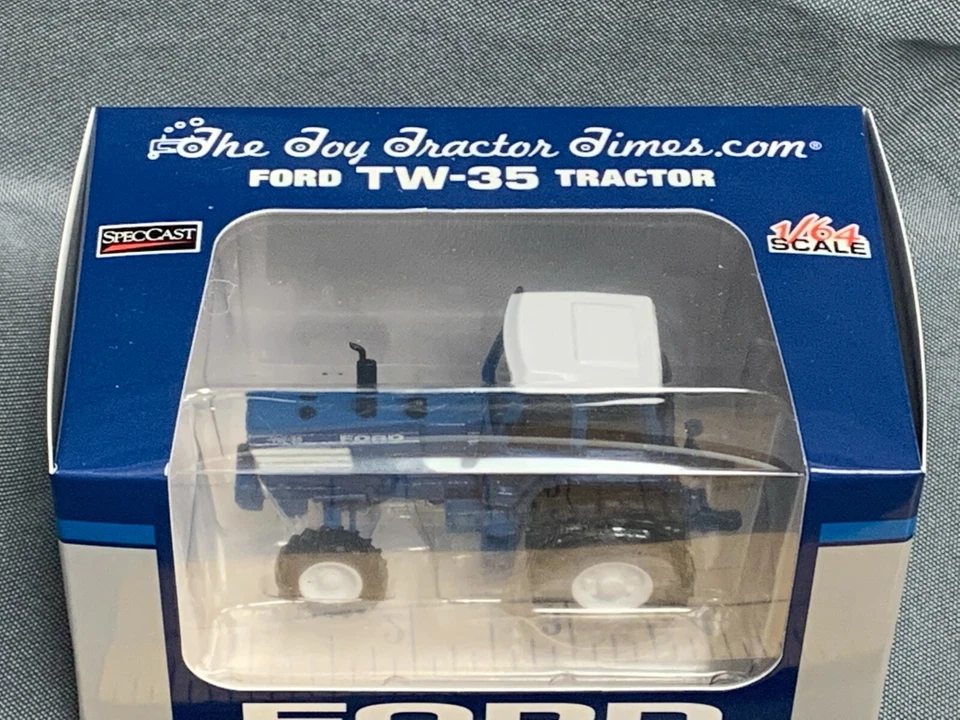 2020 Speccast 1:64 TOY TRACTOR TIMES FORD TW-35 FWA w/ DUALS NIB Cust1945 - Image 2 of 4