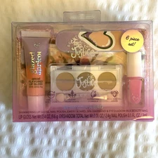 Justice Beauty in a bag Make up set and Lip Gloss, Travel gift set