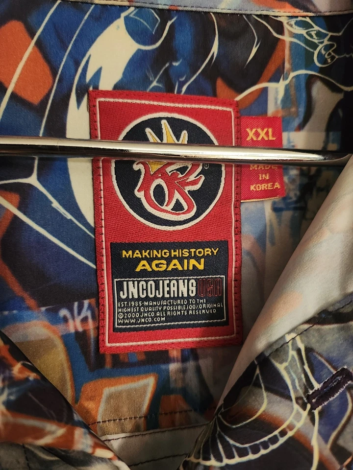 Camisa AOP JNCO Jeans Co Abotonada 'Making History Again' Graffiti/Multicolor 2XL Foto 2 de 4