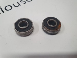 Babystyle Egg 1 Vorderradlagerpaar - gebrauchtes Ersatzteil