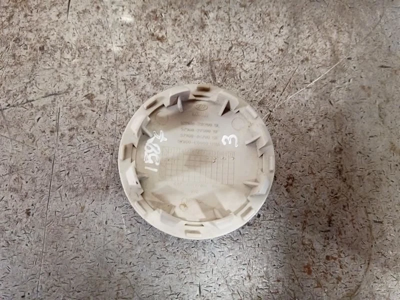 Tapa central llanta Kia Sportage 2015 8316602 Foto 2 de 4