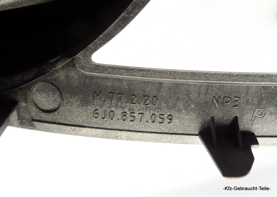 Seat Ibiza IV 4 (6J5) 1.4 Verkleidung Abdeckung für Tachometer 6J0857059 - Bild 3 von 3