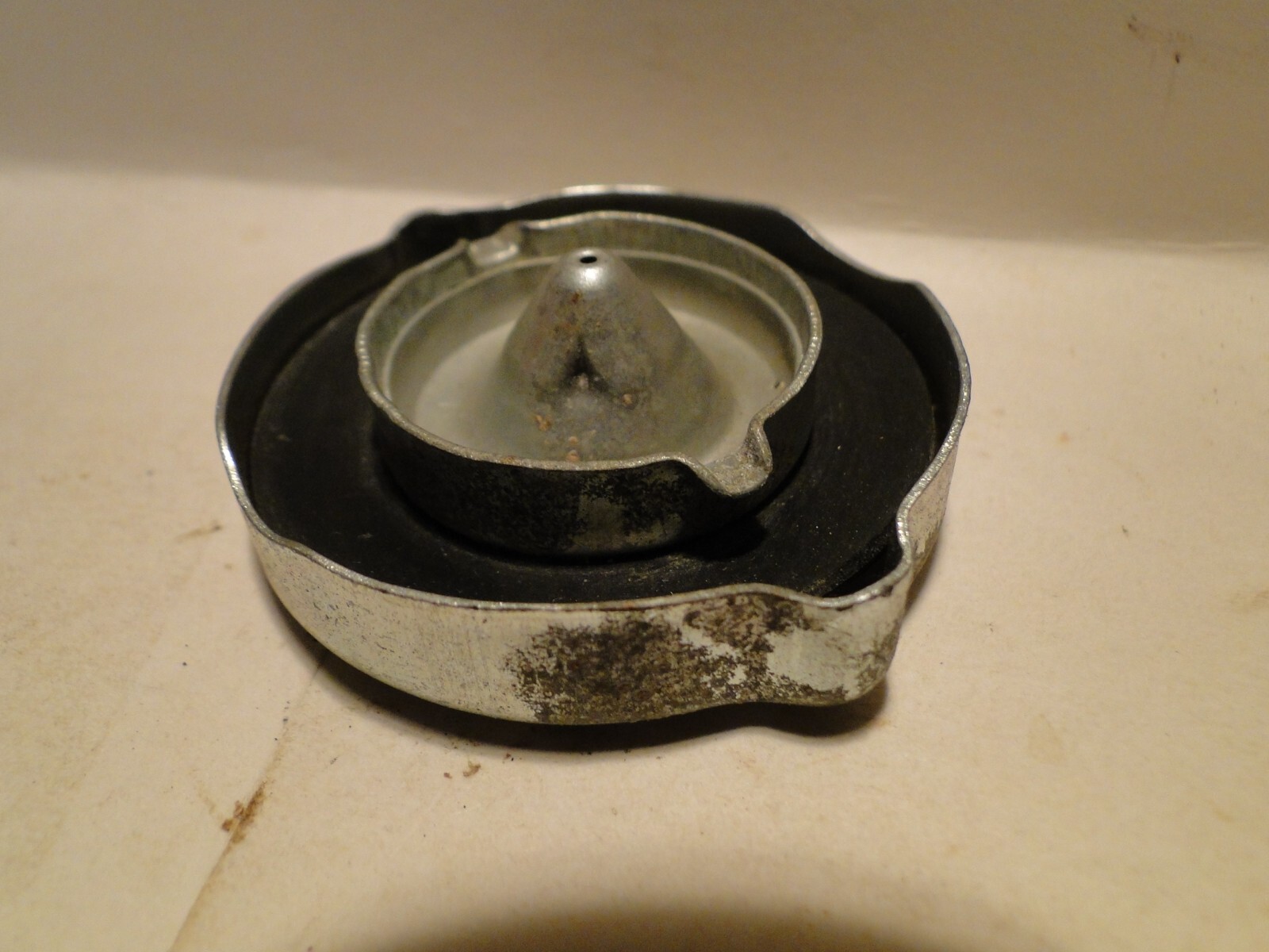 19661976 Chrysler Plymouth Dodge TRW Federal Power Steering Pump Cap