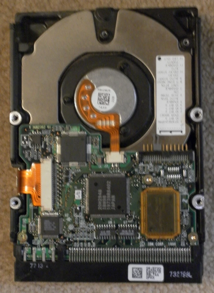 IBM Ultrastar DCAS-34330, 4.2GB 50PIN SCSI 3.5" - Image 2 of 4
