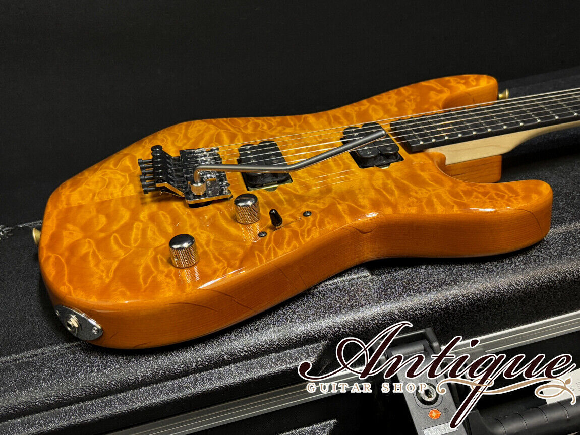 Charvel USA Custom Shop San Dimas 2H Ebony 2017 Amber Lager Charvel USA Custom Shop San Dimas 2H Ebony 2017 Amber Lager