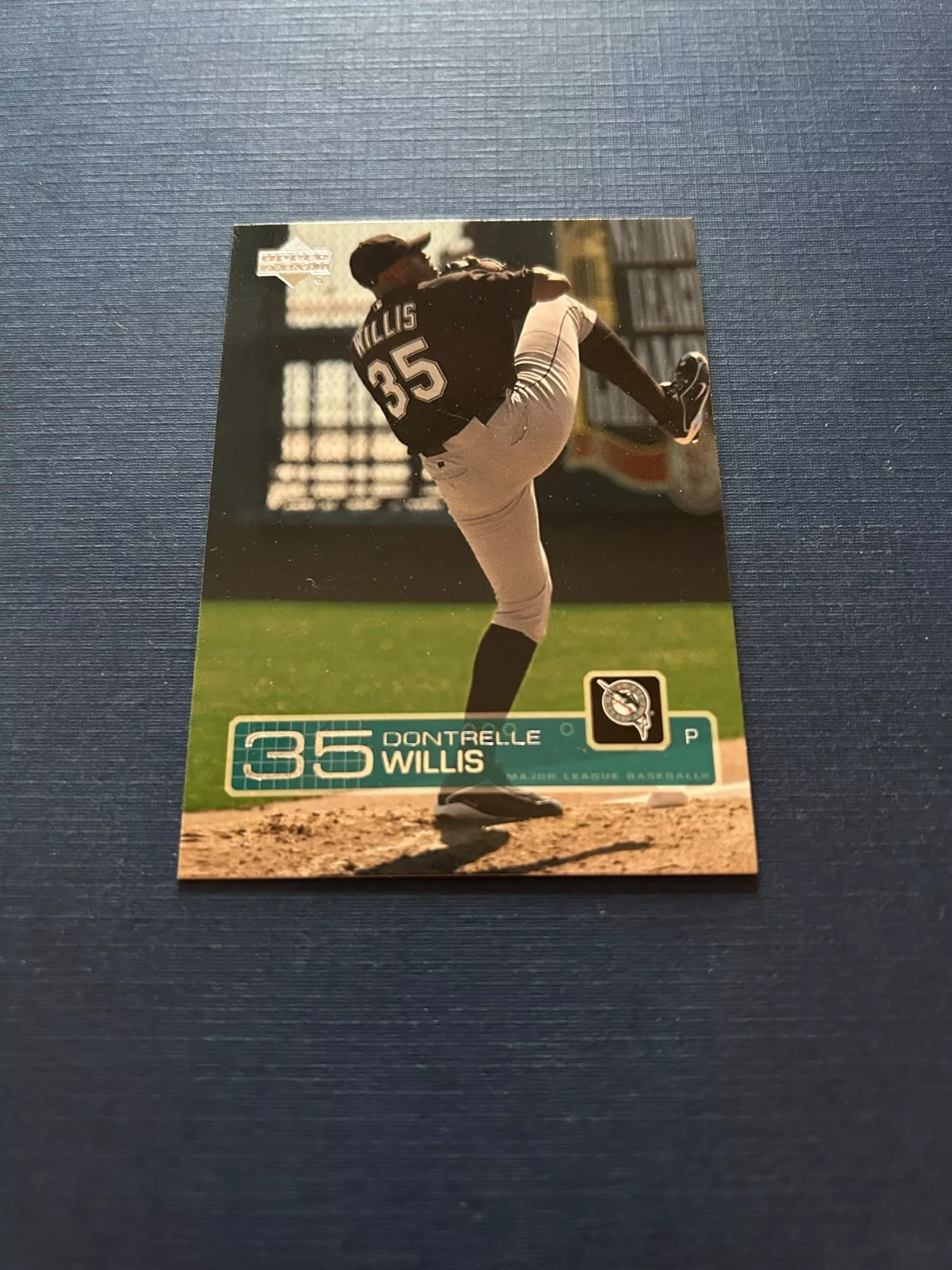 Dontrelle Willis trading card