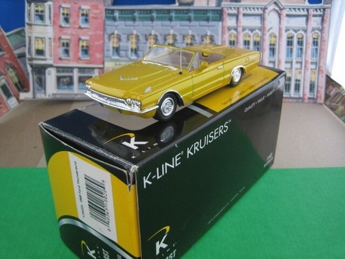 Ford Thunderbird, 1966 1/43 scale diecast model car - Picture 2 of 10