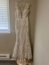 Lace ivory wedding dress