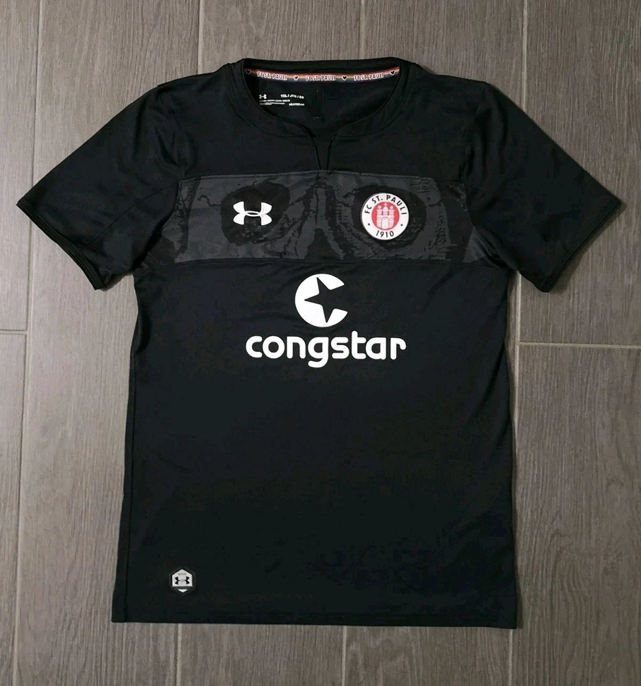 FC Sant Pauli Trikot Größe: XS Fußball Pashanim Y2K Under Armour Fans