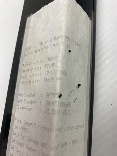 PDU para rack medida APC 885-1736 ILPL 16 salidas 100-120 VCA 10 amperios máximo AP7850 - Foto 11 de 22