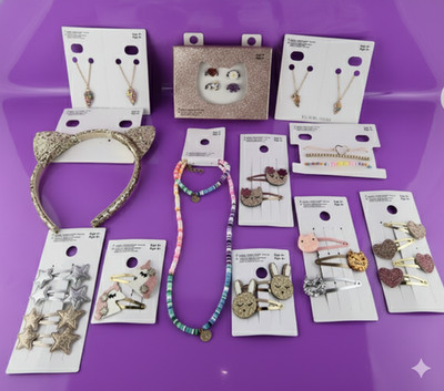  NWT Lot of 12  assorted accessories value pack is a must-have for little girls.