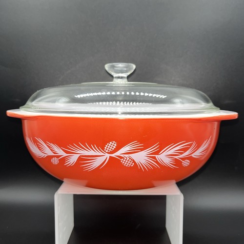Vtg Promotional Pyrex Orange Holiday Pine Cone Needles Casserole 2 Qt W/ Lid 024