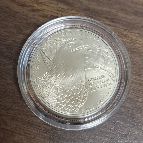 2008 S Bald Eagle Commemorative Uncirculated Half Dollar . - Picture 2 of 5