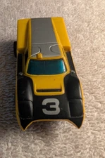 Aurora AFX Xlerators Yellow Black 3 Slot Car 1:64