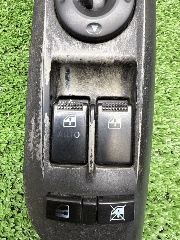 2003-2008 Hyundai Tiburon Left Driver Master Power Window Mirror Switch OEM USED - Image 4 of 4