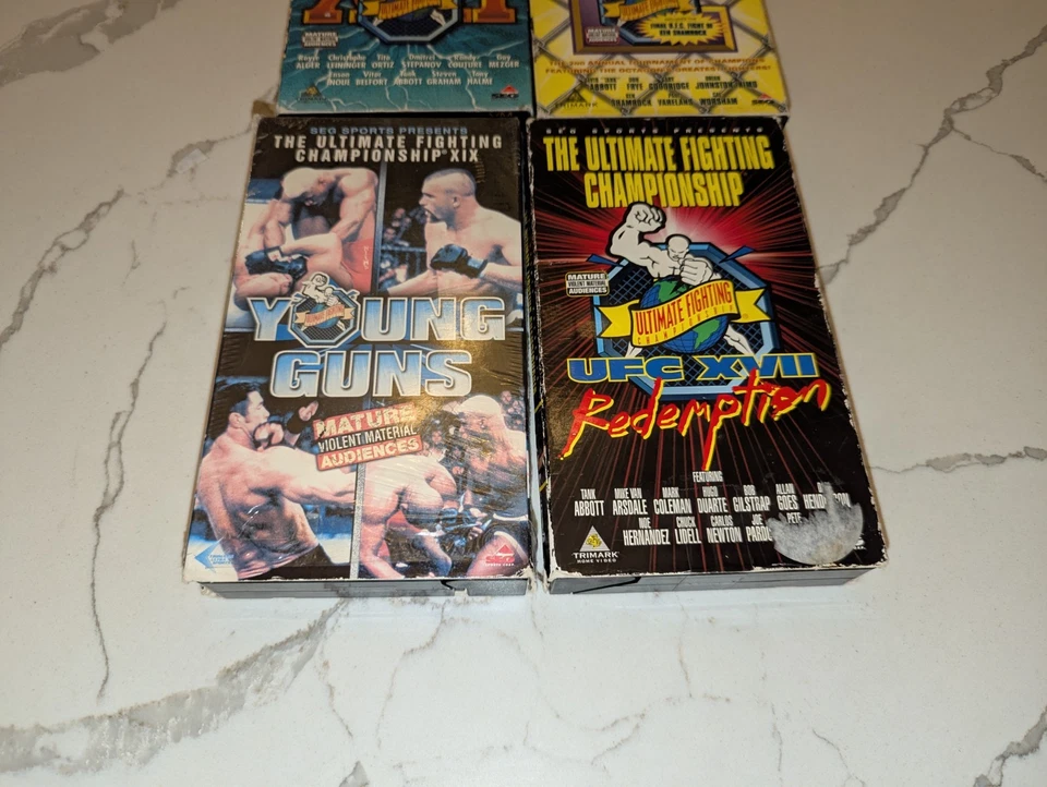 Lot Of 4 VHS Tapes UFC Mixed Martial Arts Ultimate Force Fighting Young Guns Foto 3 de 4