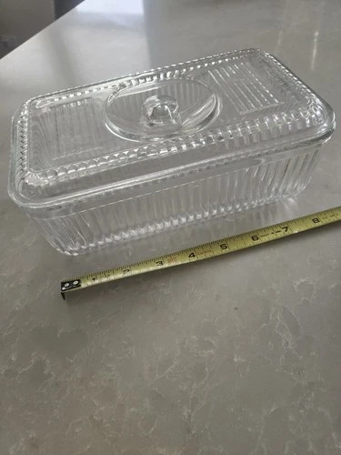 Vintage Clear Glass Ribbed approx 9x4.5 Refrigerator Box With Lid Excellent