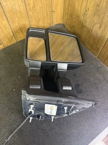 08-10 Ford F250 F350 Heated Tow Mirror ( DRIVER ) # 8C3Z-17683-BC UNTESTED