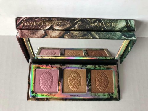 Urban Decay Game of Thrones Mother of Dragons Highlighter Palette - Picture 3 of 3