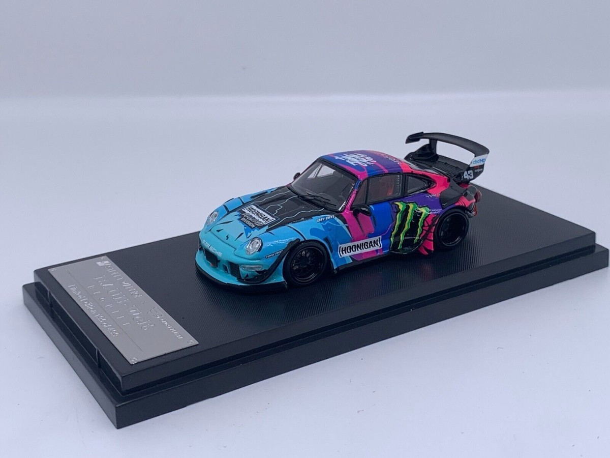 Street Weapon 1/64 Porsche 993 RWB Monster Energy painting