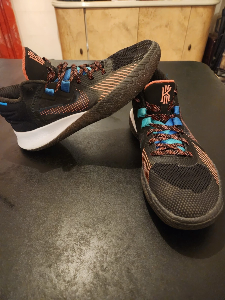 Preços baixos em Nike Kyrie Flytrap 5 Black Atomic Pink | eBay