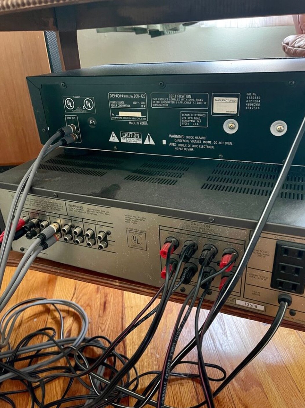 Denon DCD-425 CD Player, vintage black cd player excellent condition