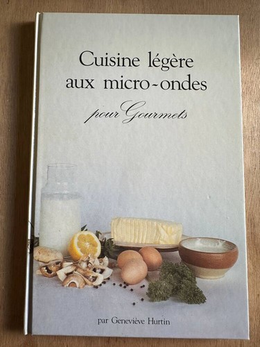 Leichte Küche mit Mikrowelle | Sehr guter Zustand