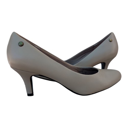 Life Stride Easy Street Tan Round Toe Dress Pumps Shoes Womens Size 7.5