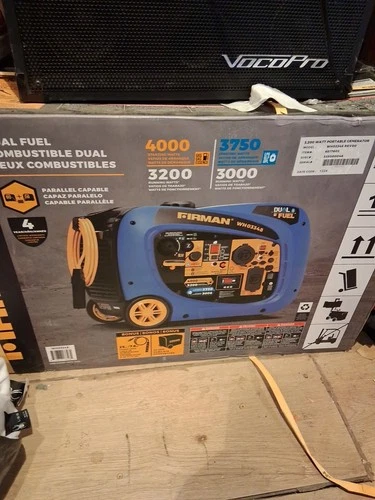 Firman WH03242 3200W/4000W Electric/Recoil Start Dual Fuel Inverter Generator