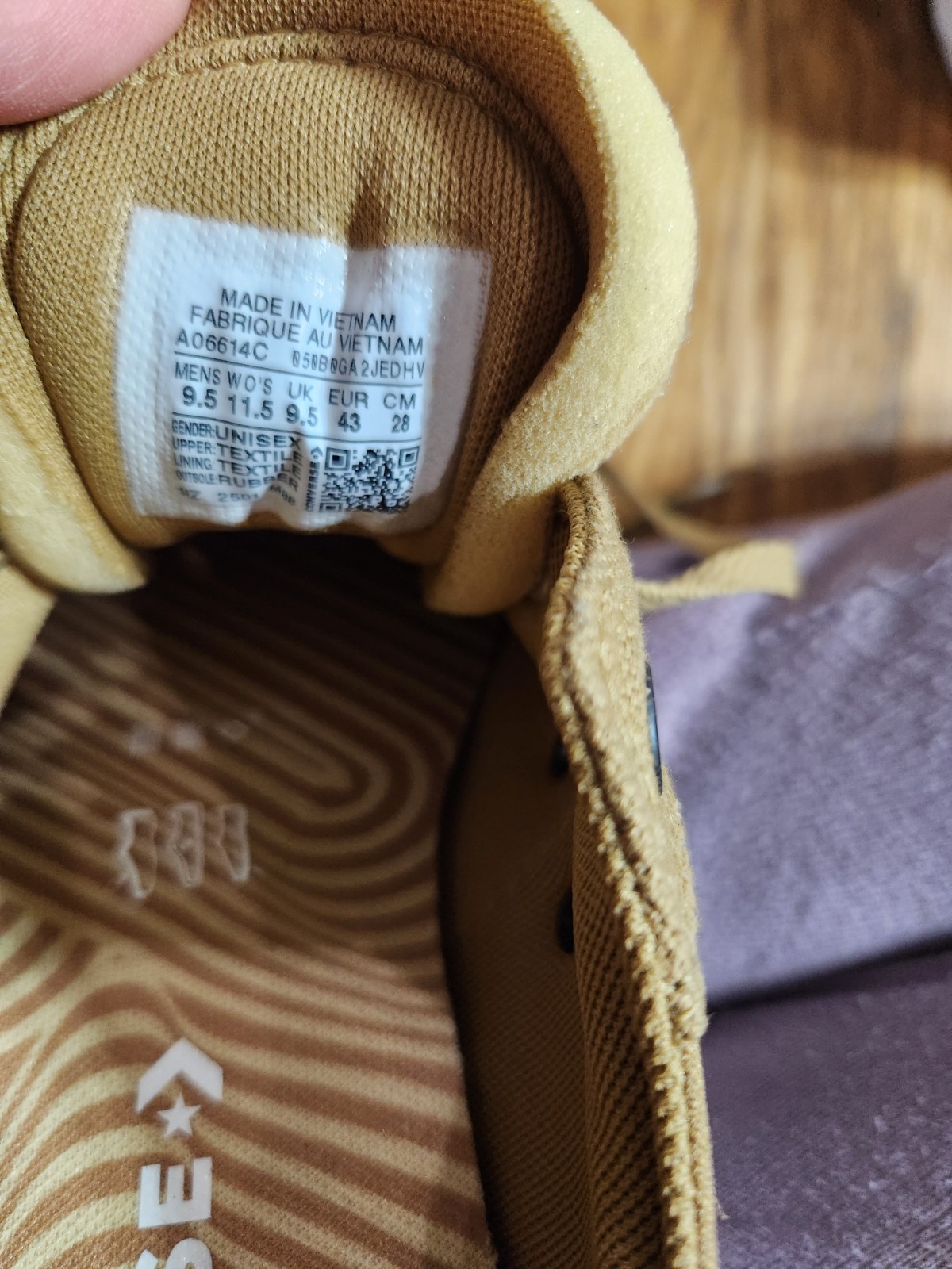 Converse Shoes Mens Size 9.5 W  11.5 -Taylor All Star Low Top Far From Chuck thumbnail 9