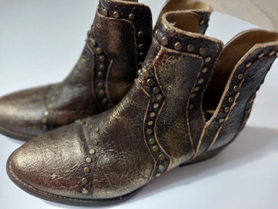 Very Volatile Women's Fringed Brown Leather Ankle Boots Size 10 - Image 2 of 4