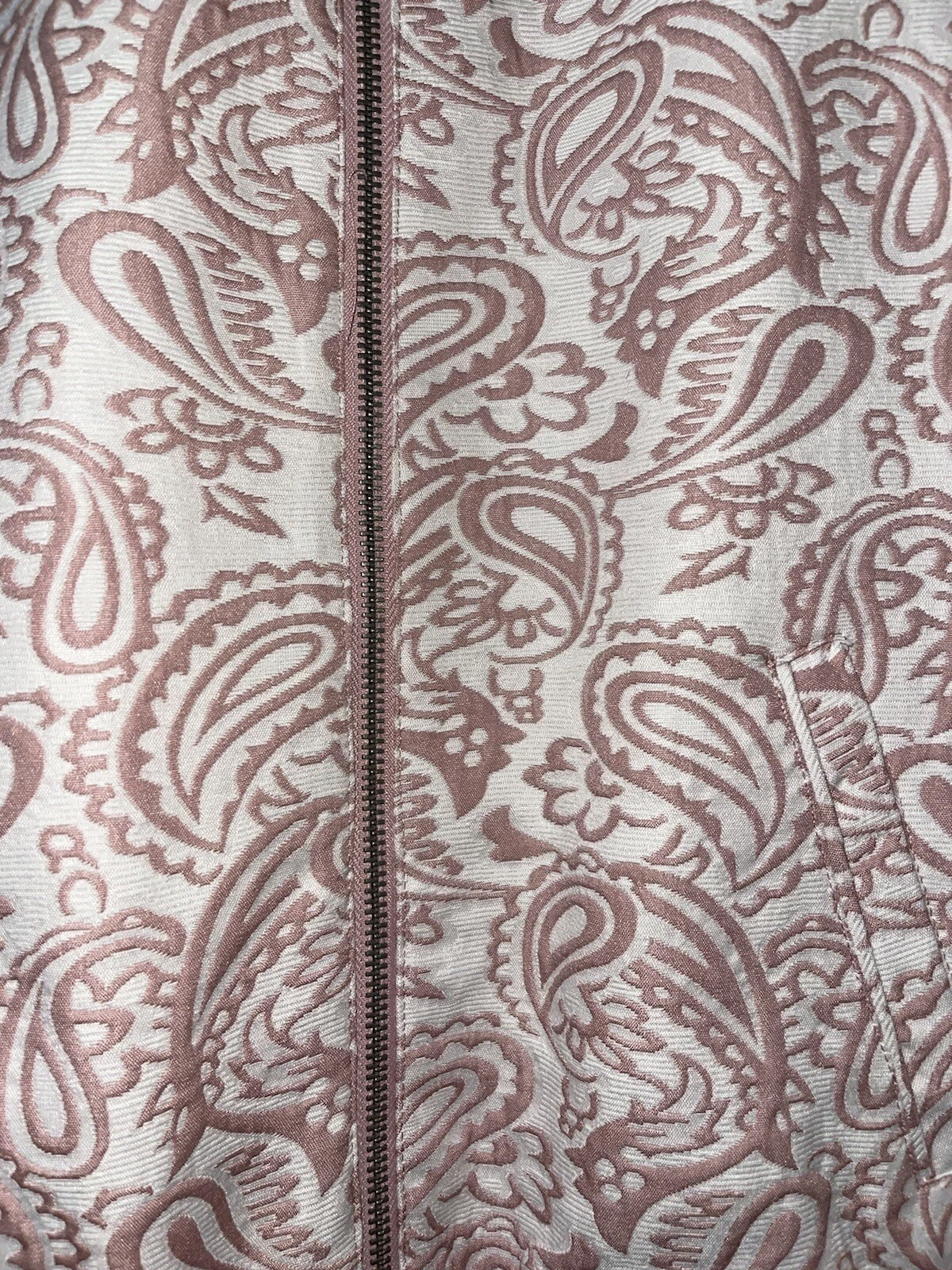 Picture 3 of 10