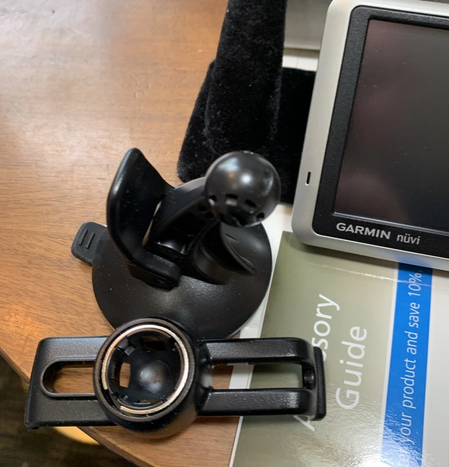 Garmin Nuvi 1300 Powers On - Image 4 of 4