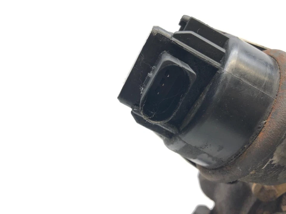 2003 - 2006 Volkswagen Jetta 1.9L TDI Exhaust Manifold With Turbo & Wastegate - Image 3 of 4