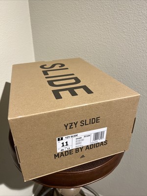 ADIDAS YEEZY SLIDES