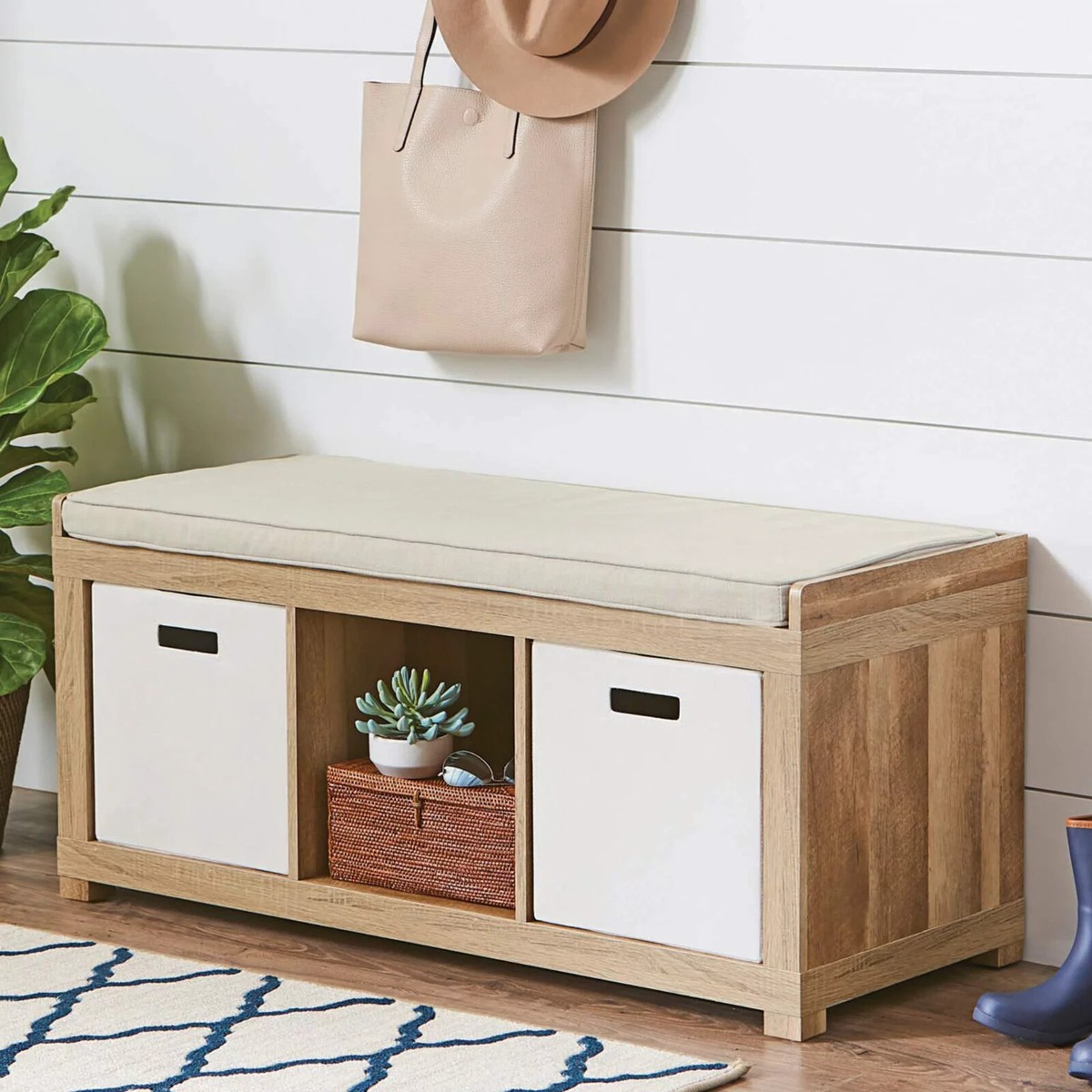 3-Cube Entryway Wood Storage Bench with Upholstered Sitting  display picture 1