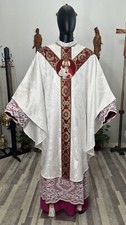 WHITE JACQUARD CHASUBLE  STOLE CHRIST THE KING