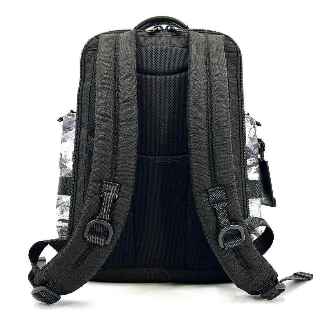 美品 TUMI ALPHA BRAVO PARRISH バックパック カモフラ 美品 TUMI ALPHA BRAVO PARRISH バックパック カモフラ TUMI