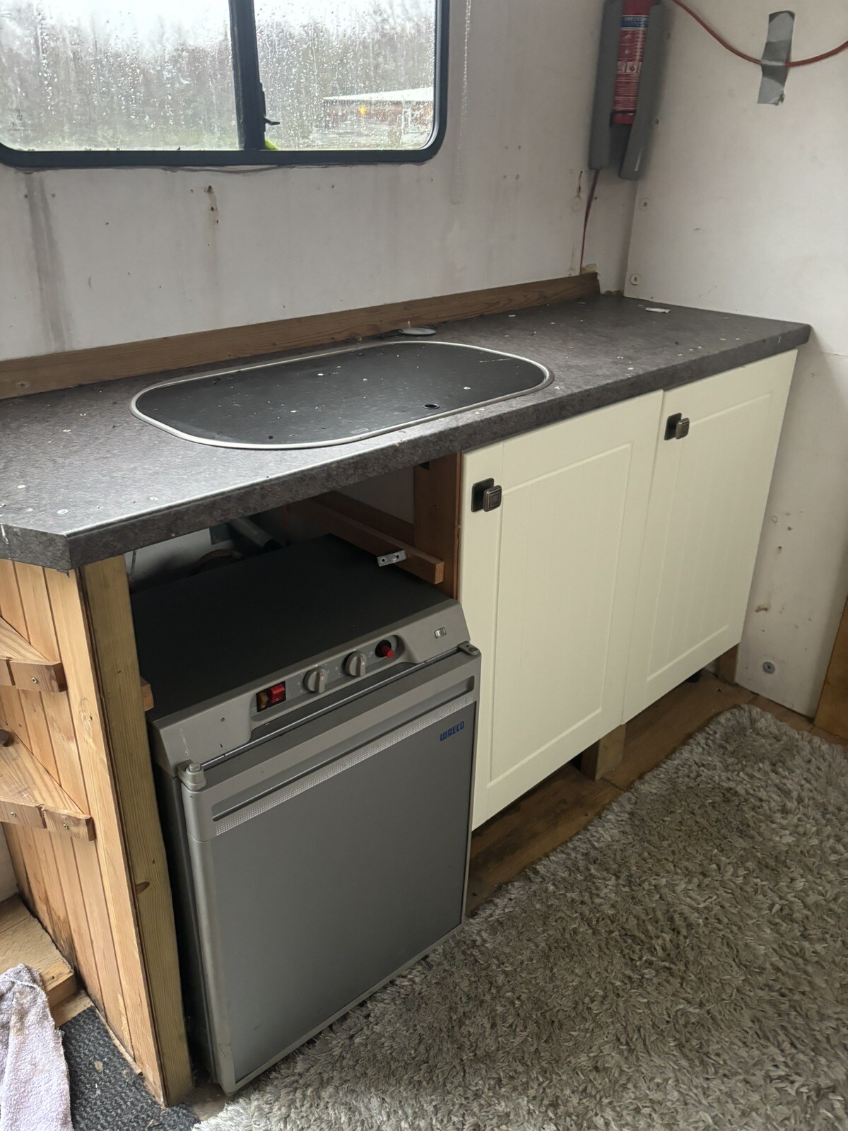 Horse Lorry 7.5t Electric Ramp Living Man Mot Till August eBay