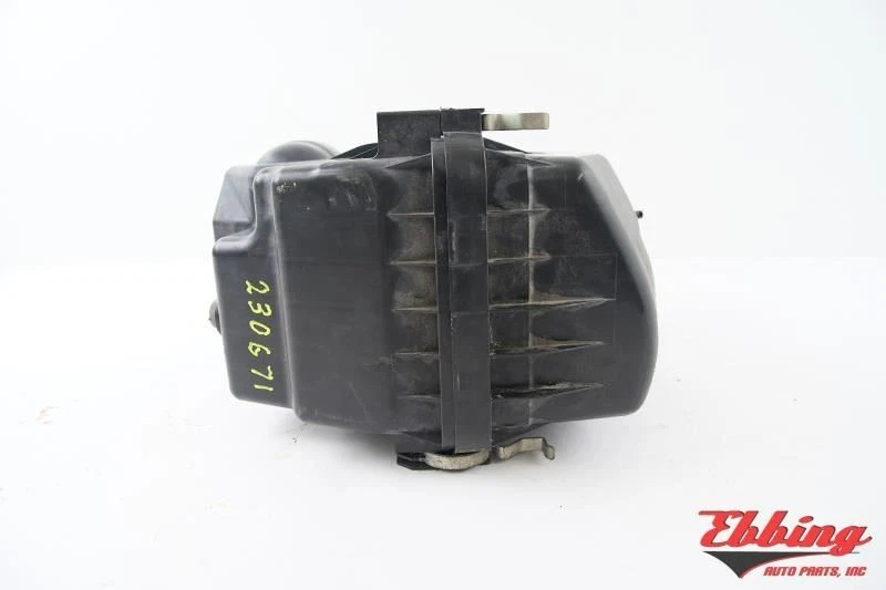 Air Cleaner Assembly 1.5L Engine ID: 1NZFE Fits 2006-2019 Toyota Yaris 696707 Foto 4 de 4