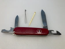 Victorinox Recruit Swiss Army Knife (C)