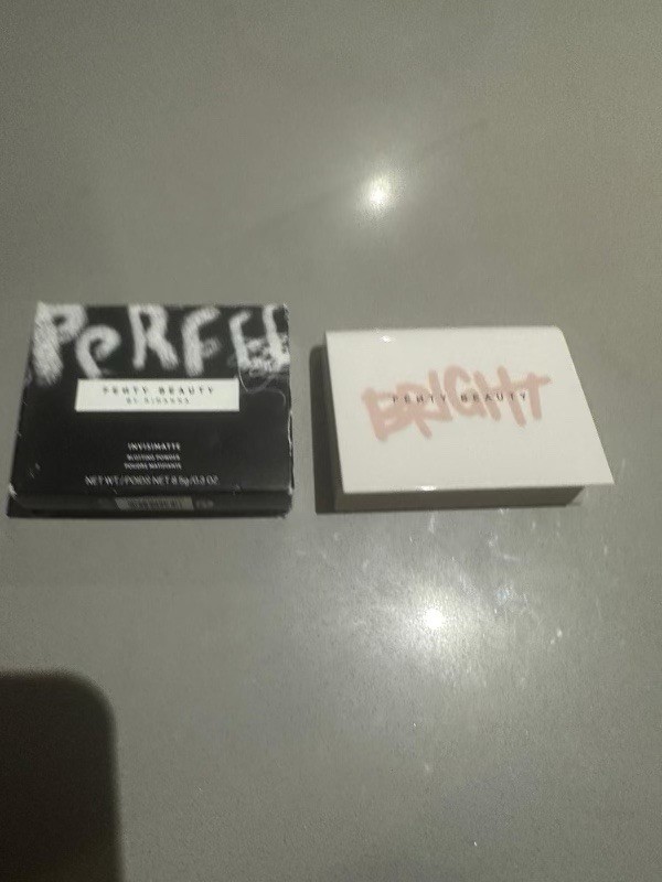 Fenty Beauty Bright Fix Blurring Pressed Powder Rose Quartz~ Authentic~in Box